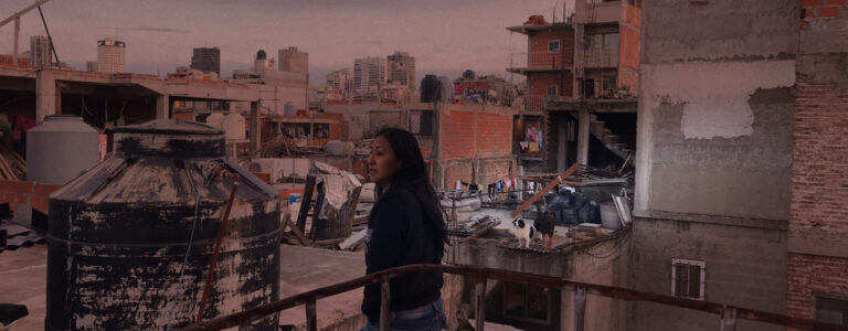 header a traves de la tierra
