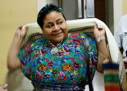 Rigoberta Menchú Tum en la UNQ