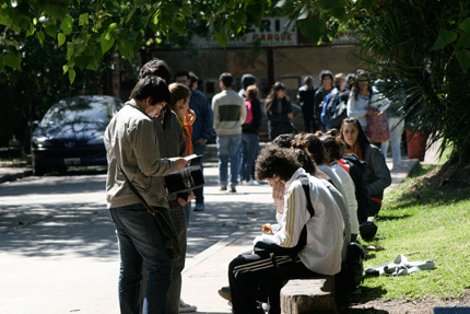 Estudiantes de la UNQ