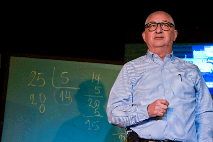 Honoris Causa Adrián Paenza