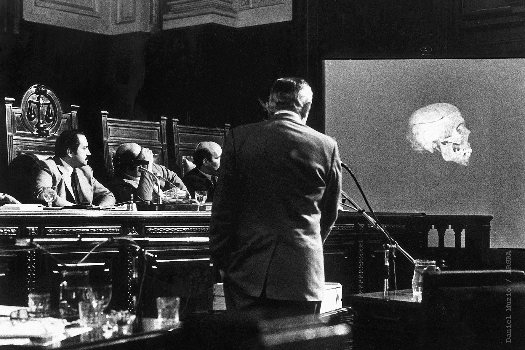 Muestra fotográfica Juicio a las Juntas