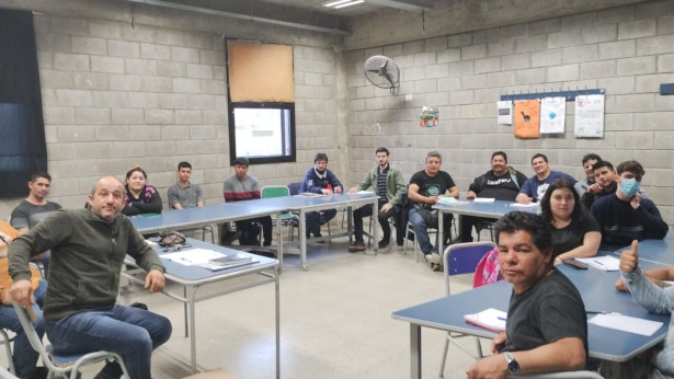 Curso de oficios ESET UNQ