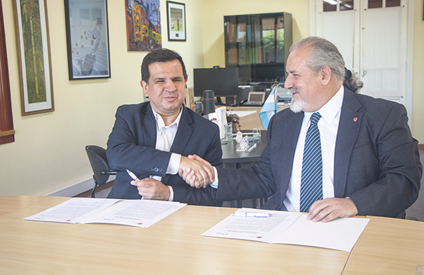 Firma convenio